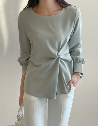 Monday blouse C011132 Korea