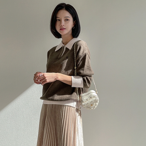 Half-open color matching collar knitwear