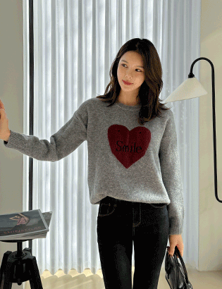Smile heart knitwear Korea