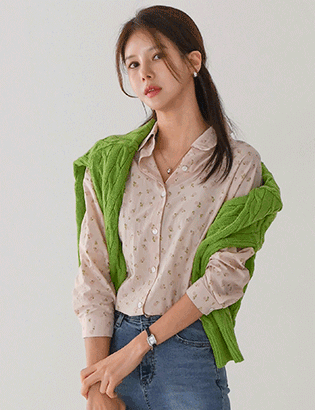 Small flower blouse shirt Korea