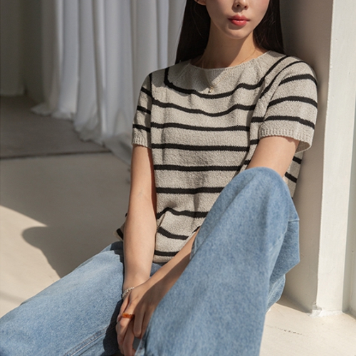 Leo Raglan Horizontal striped Knitwear