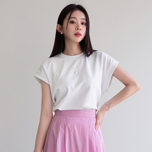 Drop cap sleeve T-shirt