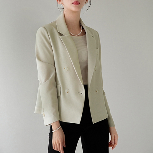 If back slit single layer jacket