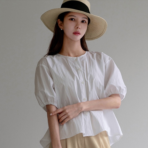 Mayby button blouse