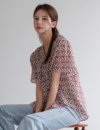 O.D flower blouse Korea