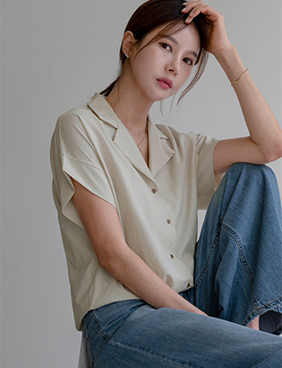 Cool string short-sleeved shirt Korea