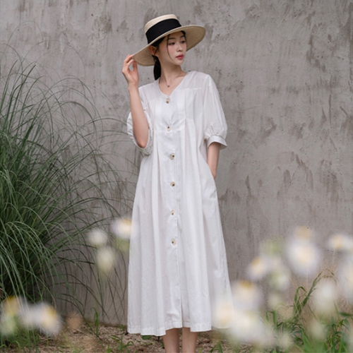 Juni Pleats Pintuck Dress