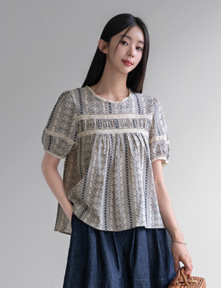 Lace-printed shirring blouse Korea