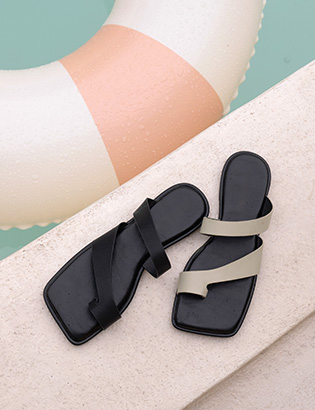 Square Big-toe Mule Slippers Korea