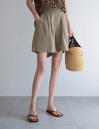 Elegant linen shorts Korea