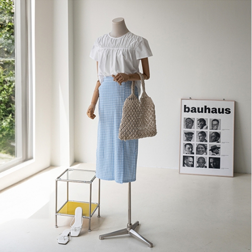 Back Ribbon Shirring Short-sleeve Blouse