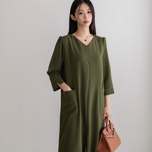 Garden Pocket V-neck Dress