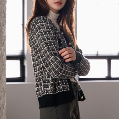 [5,000 cumulative sales][valyou] Blanc Tweed Cardigan