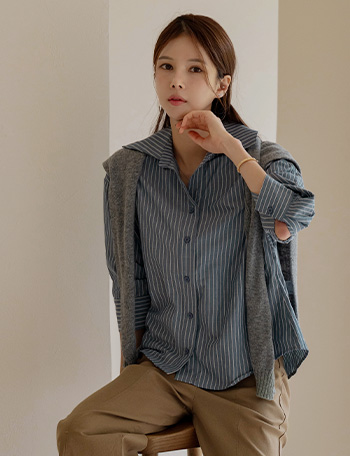 3/4 sleeve Pintuck Stripe Shirt Korea