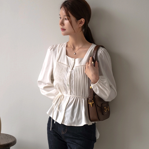 Pintuck Ribbon Blouse