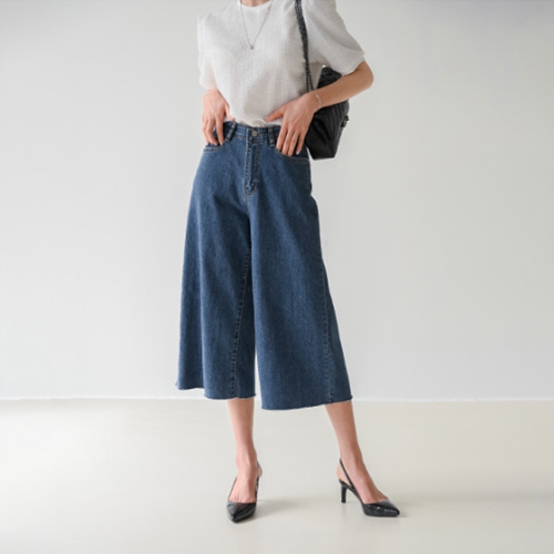 Denim Wide Crop Cutting Pants