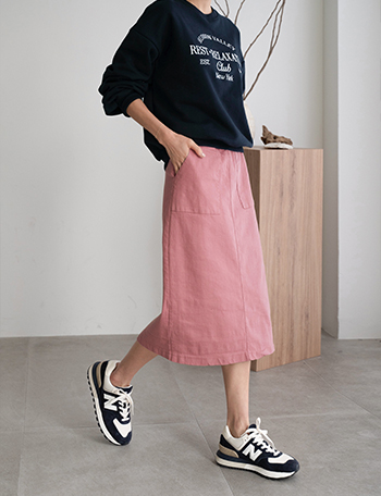 Square Pocket Slit Skirt Korea