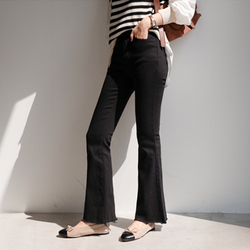 [Planning] Barbie Cut out Bootcut Pants