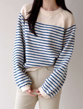 데이 horizontal striped Round Knitwear Korea