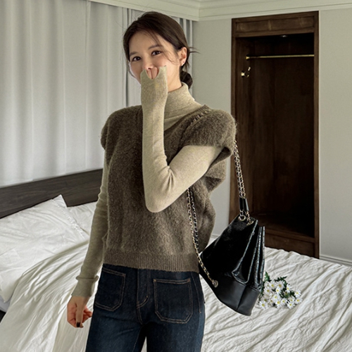 Wool Cashmere Vest Turtleneck Set