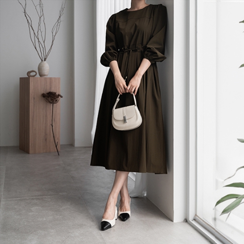 Pleats Span String Dress