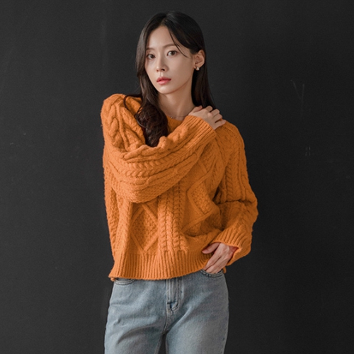 Multi Twiddle Round Wool Knitwear