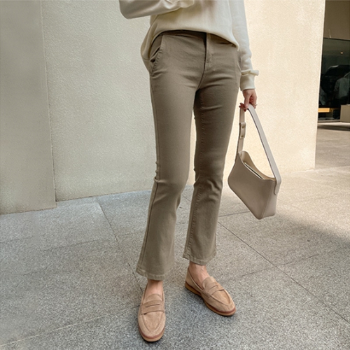 Barrel Cotton Bootcut Pants