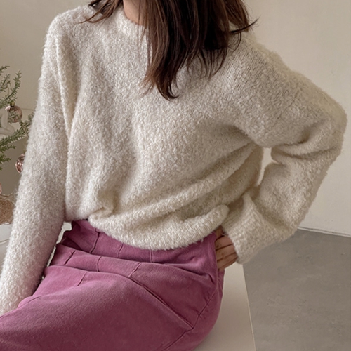 Ellen Boucle Round Knitwear