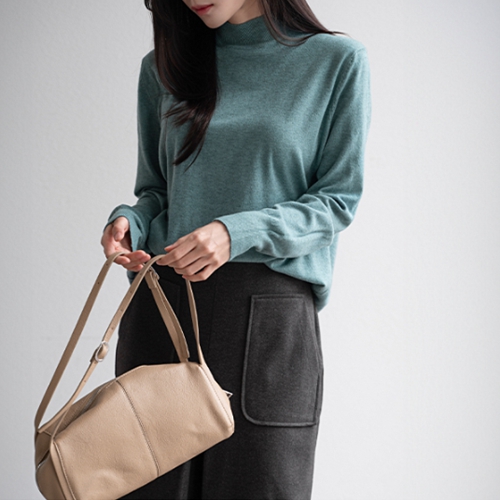 [Special Sale] Back button half-turtleneck knitwear
