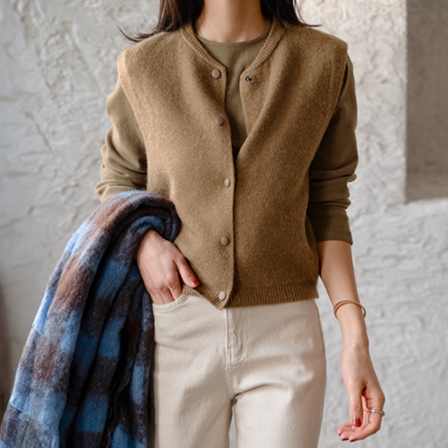 [Special Sale] Soft Button Knitwear Vest