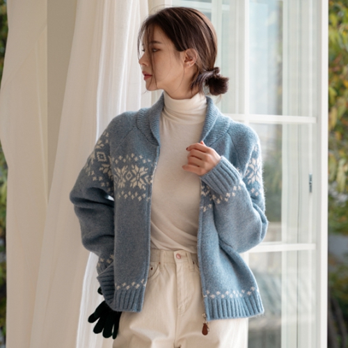Snow Nordic Knitwear Zip up