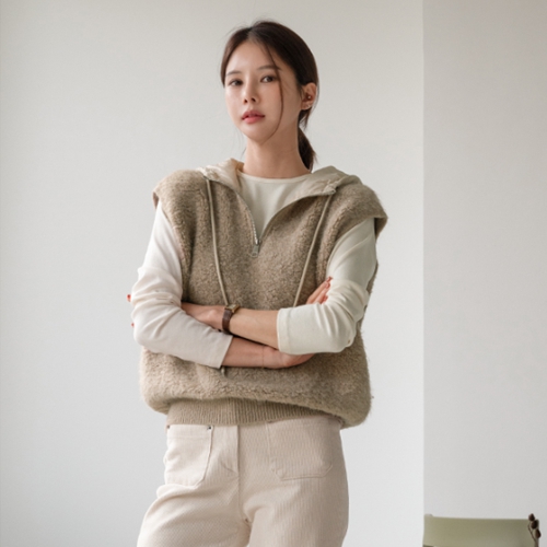 Padded hooded boucle vest