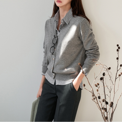 [valyou] Bokashi Y Neck Wool Cardigan