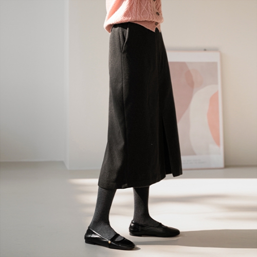 Lucy Front Slit Wool Skirt