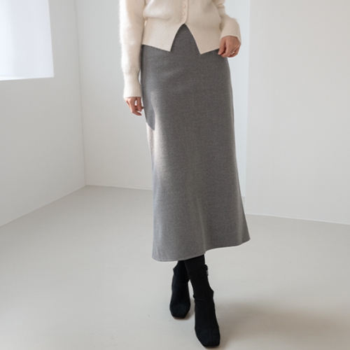 Funny Back Slit Wool Skirt