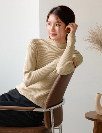 Sher Corrugated Half-turtleneck Knitwear Korea
