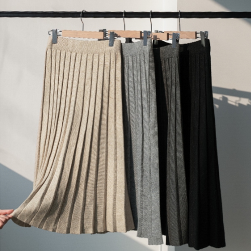 Soft Knitwear Flare Skirt