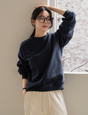 Mini tag fleece lined sweatshirt Korea