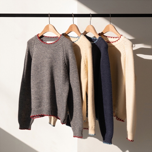 Low Color matching Raglan Knitwear