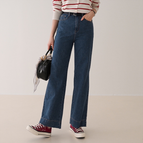 Wide hem cutting denim