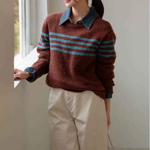 Bokashi Color matching horizontal Striped Knitwear