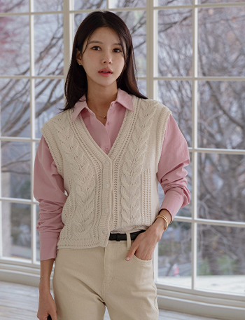 Twiddle Pecan Knitwear Vest Korea
