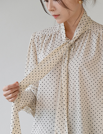 Lauren Dot Tie Blouse Korea