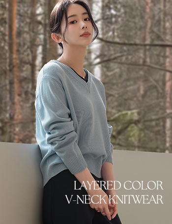 Layered Color Matching V-neck Knitwear Korea