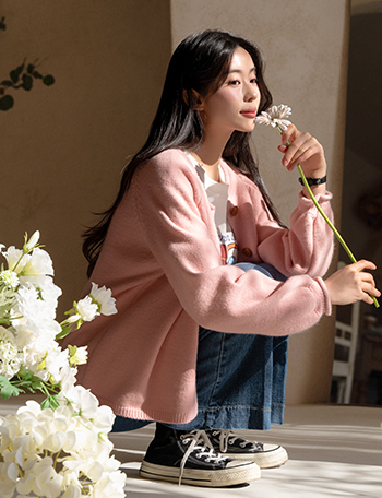 Blooming Rolling Sleeve Patch Cardigan Korea