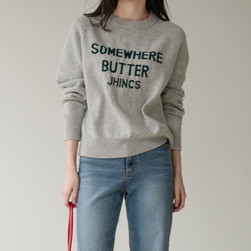 Butter lettering Color Matching Knitwear