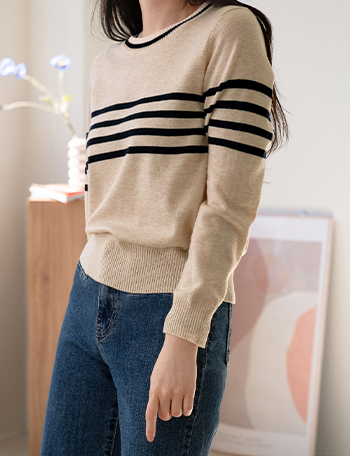 Focus Color matching horizontal striped Knitwear Korea