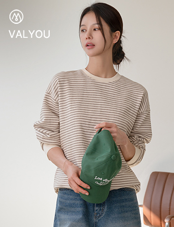 [valyou] Mile Tag horizontal striped sweatshirt Korea