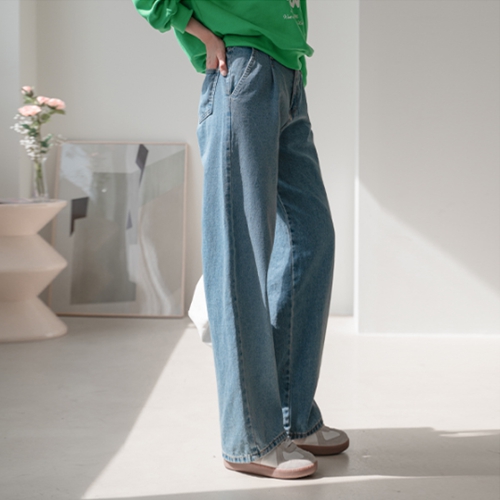 Adi Pintuck Wide Denim Pants