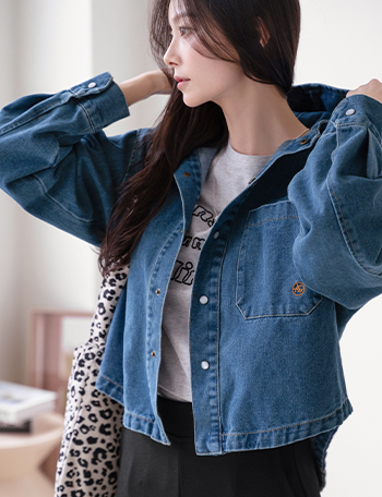 Pocket Embroidery Hood Denim Jacket Korea